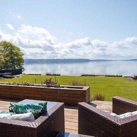 Jandals & Joy Lakefront Retreat روتوروا المظهر الخارجي الصورة